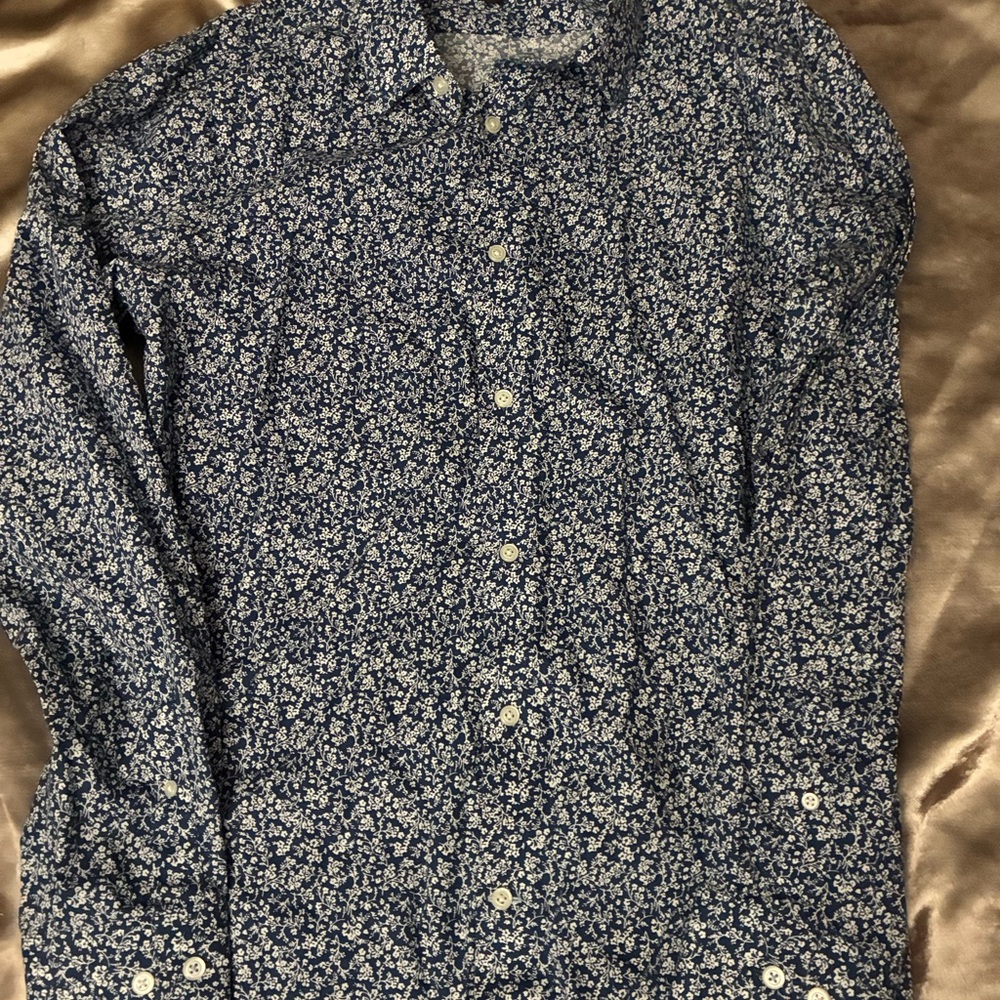 Banana Republic Blue Floral Dress Shirt - Picture 3 of 5